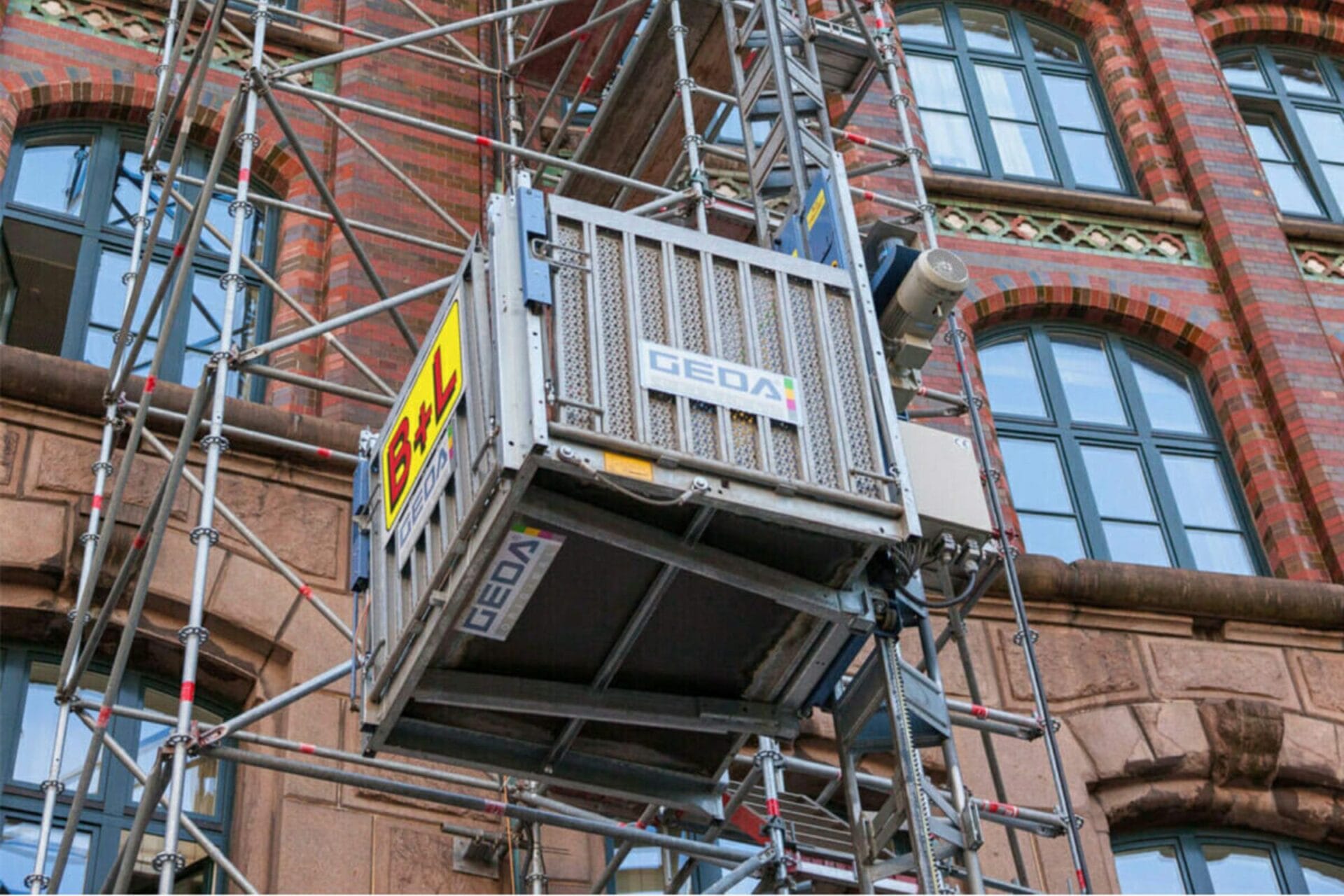Transportbühne im Einsatz