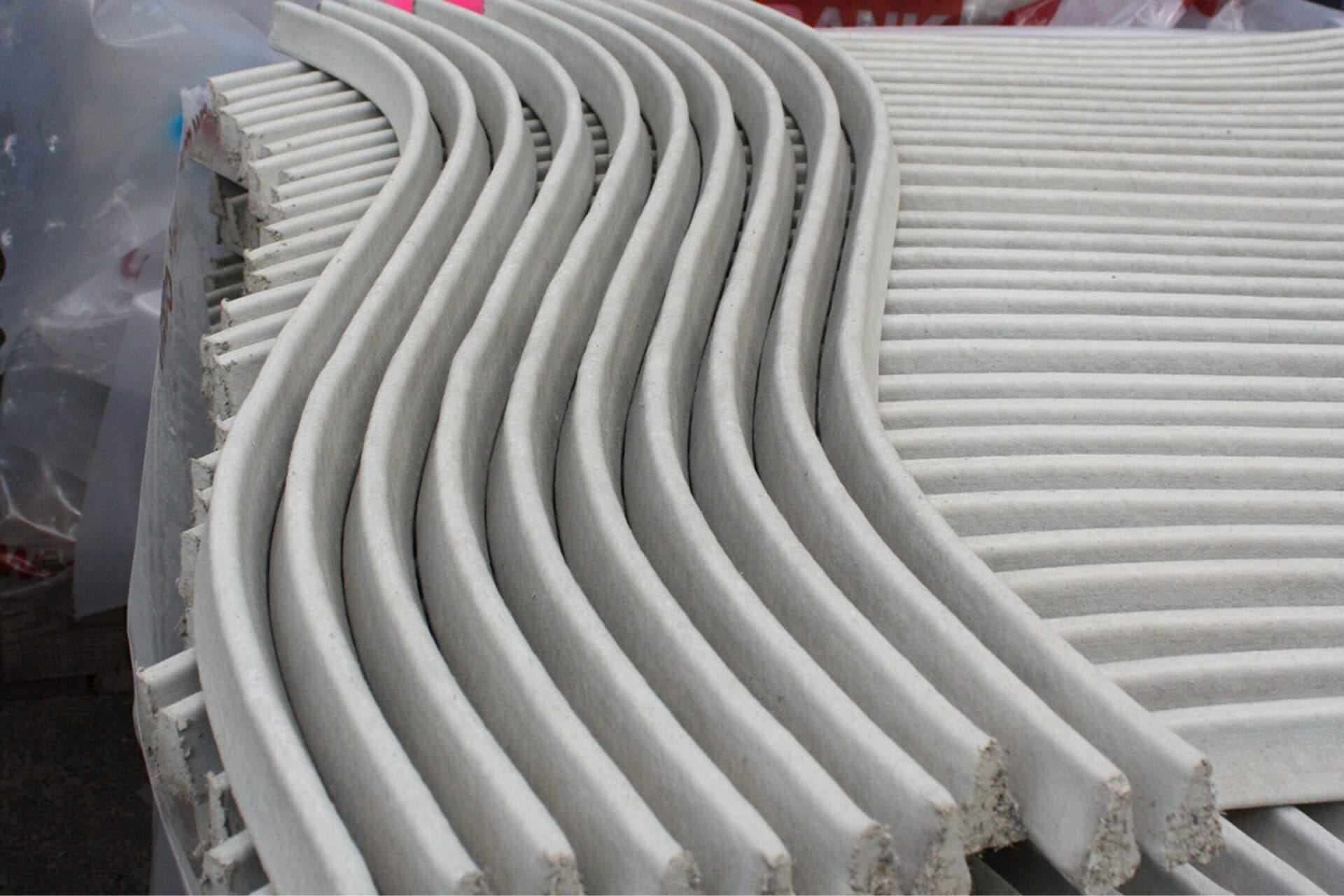 Abstandhalter: Abstandhalter aus Gießbeton
